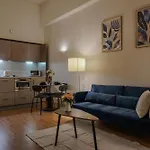 City Centre Chic Apartment With 2 Bedrooms